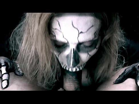 ❤️ Demon nga babaye nga nagsuso sa manok uban sa iyang itom nga baba ug gilamoy cum. ❤️❌ sluts sa ceb.porno24-7.ru ️❤